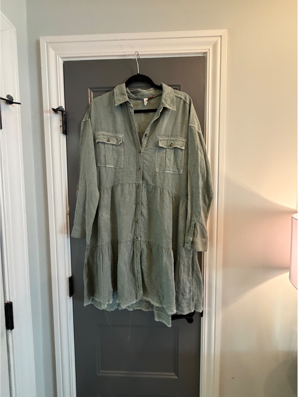 Light Green Button-Down Long Sleeve Casual Dress with Pockets